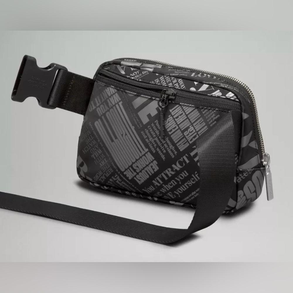 Stylish Black Printed Men's Bag‎ - Picture 2 of 8